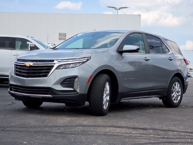 Used 2024 Chevrolet Equinox LT FWD image 11