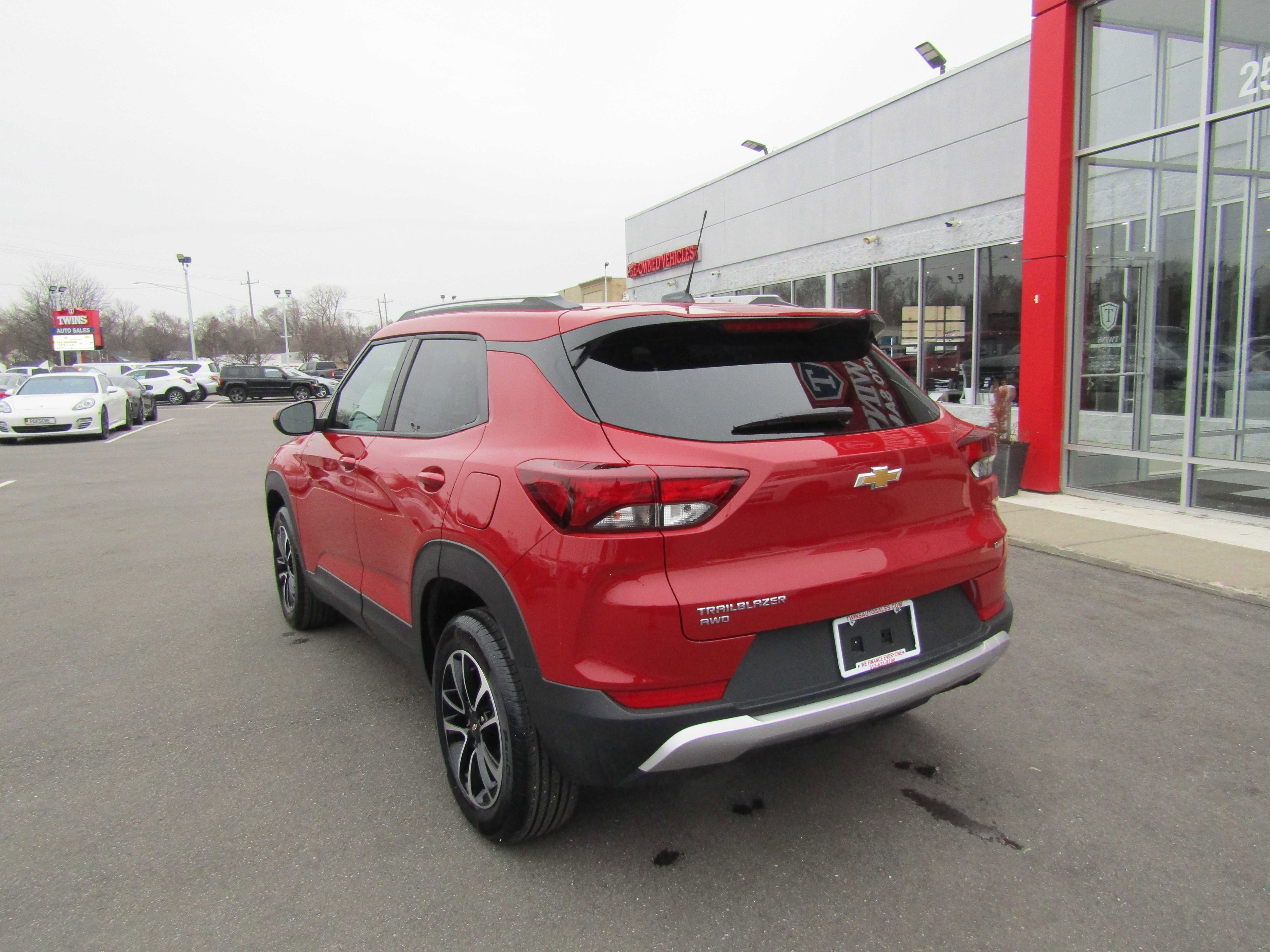 Used 2026 Chevrolet TrailBlazer LT image 8