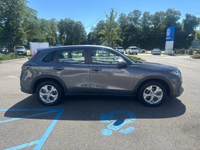 Used 2024 Honda HR-V LX image 9