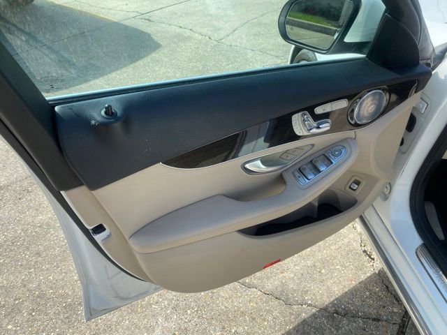 Used 2015 Mercedes-Benz C 300 Sedan image 12
