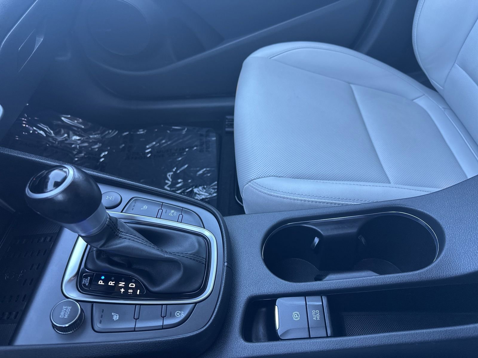 Used 2023 Hyundai Kona Limited image 30