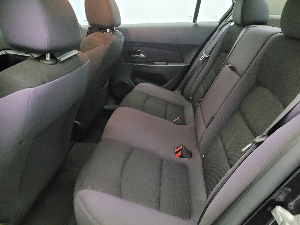 Used 2014 Chevrolet Cruze LT FWD image 18