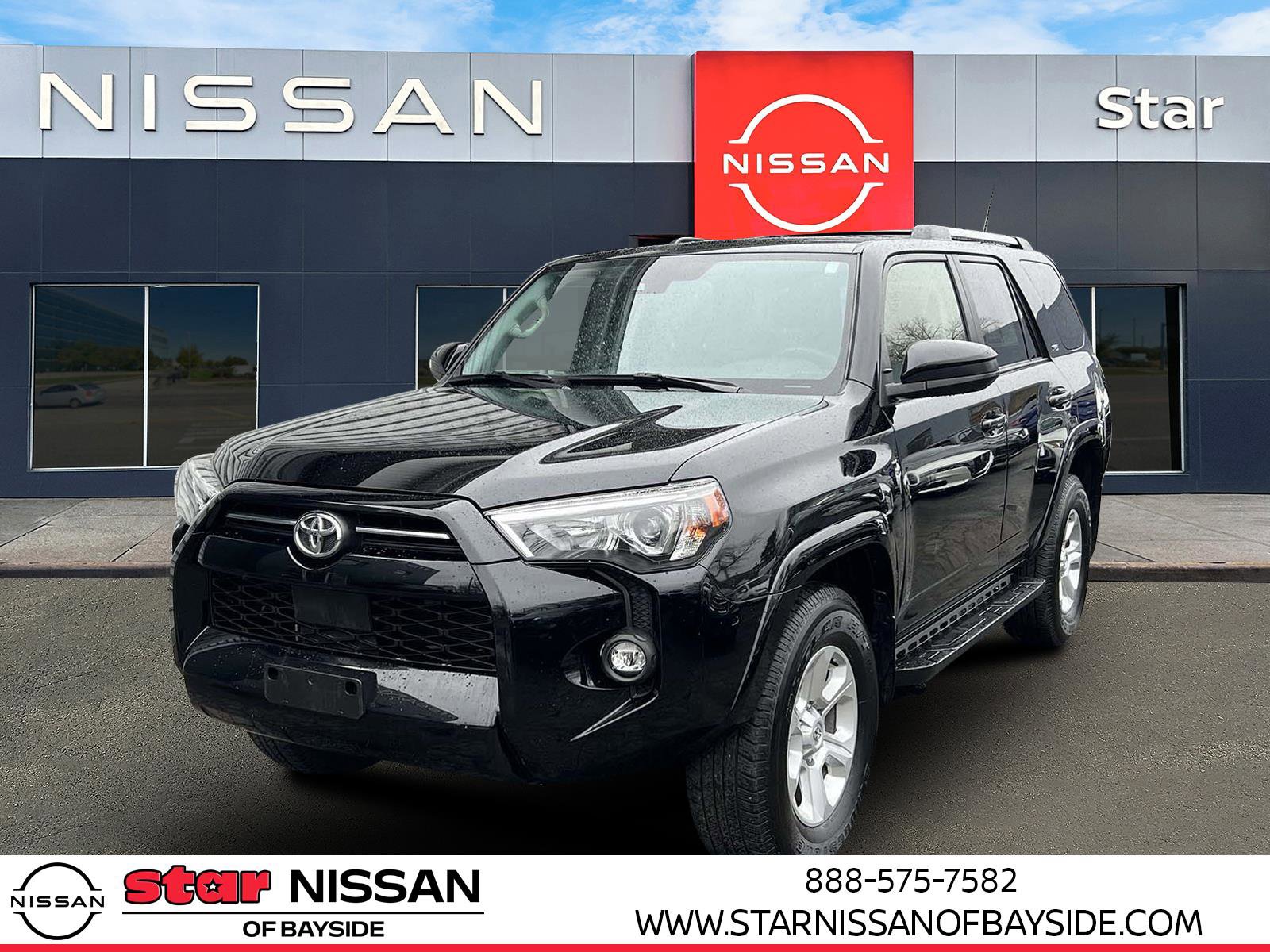Used 2024 Toyota 4Runner SR5 image 3