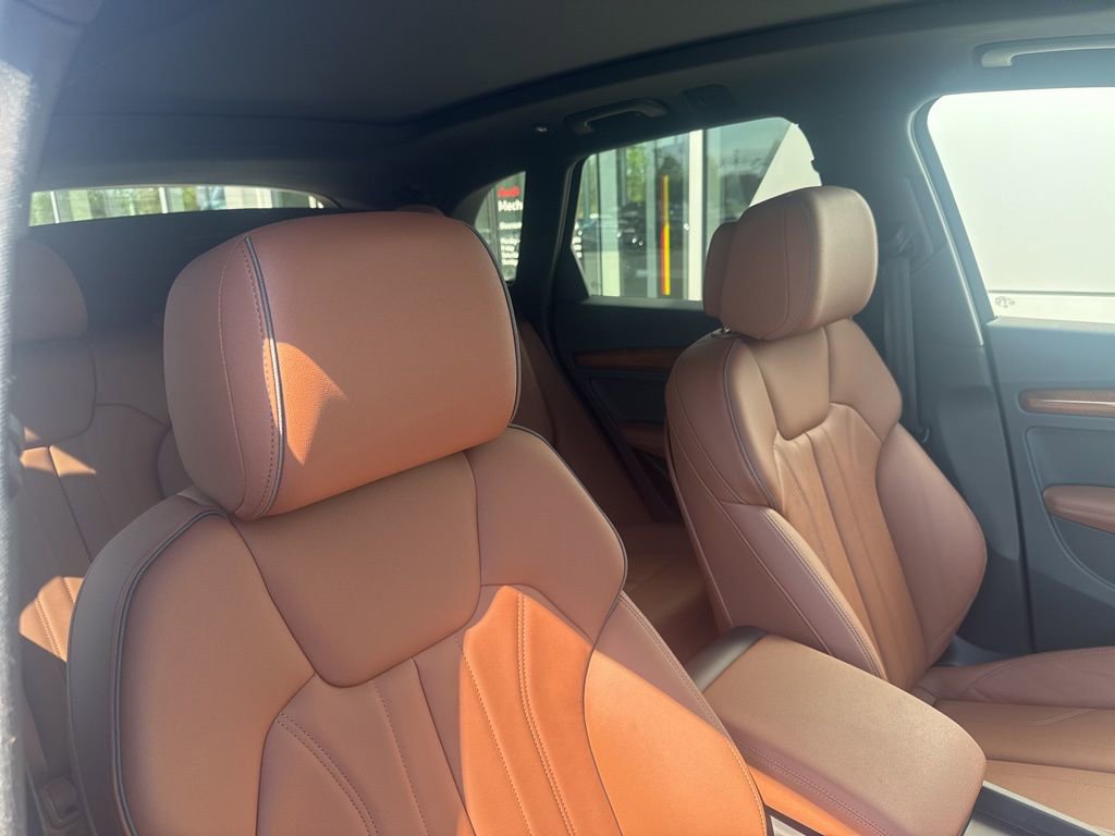 Certified 2023 Audi Q5 e Premium Plus w/ Premium Plus Package AWD/4WD image 36