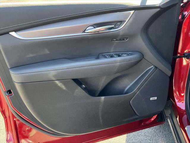 Certified 2024 Cadillac XT6 Luxury image 15