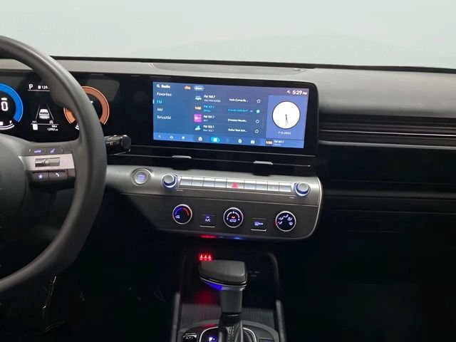 Used 2026 Hyundai Kona SE FWD image 15