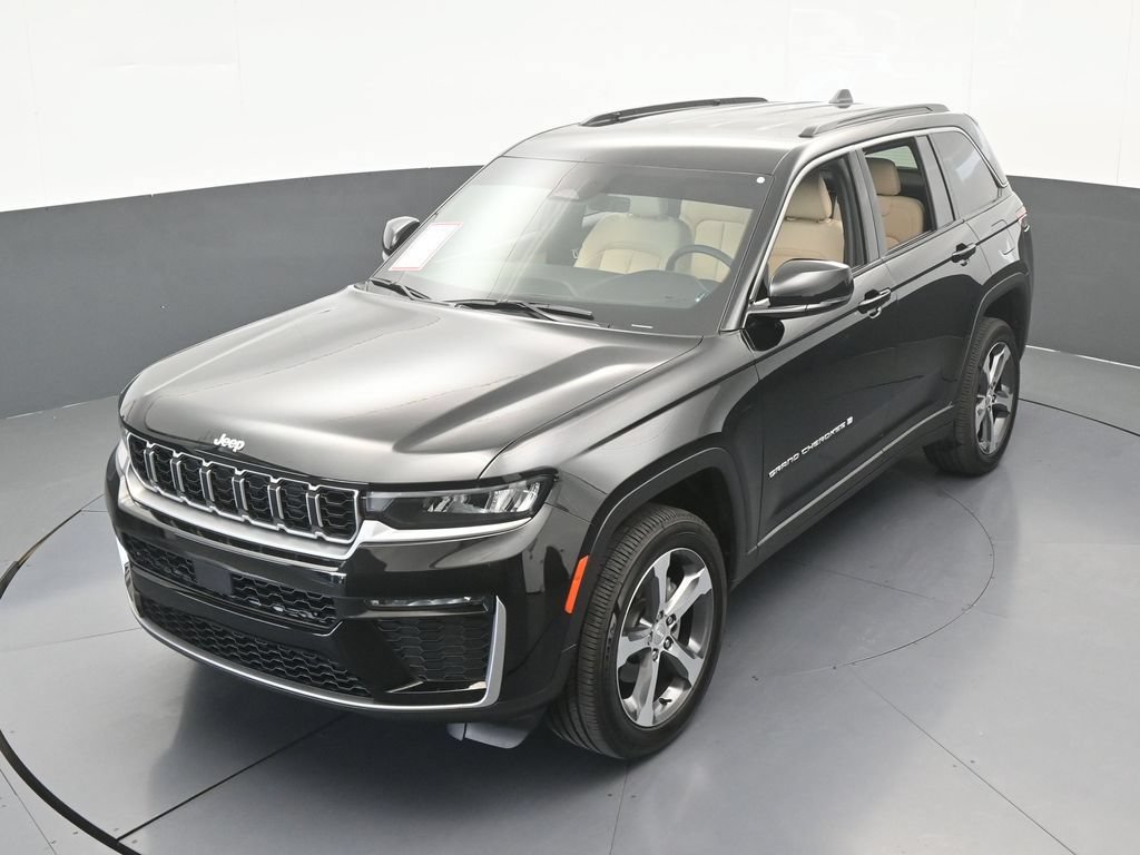 Used 2026 Jeep Grand Cherokee Limited RWD image 45