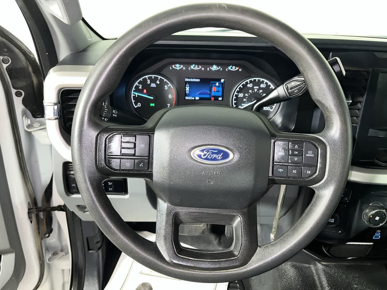 Used 2023 Ford F250 XL w/ 360-Degree Camera Package RWD image 16