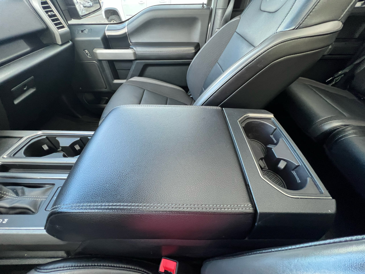 Used 2019 Ford F150 Raptor w/ Equipment Group 802A Luxury image 73