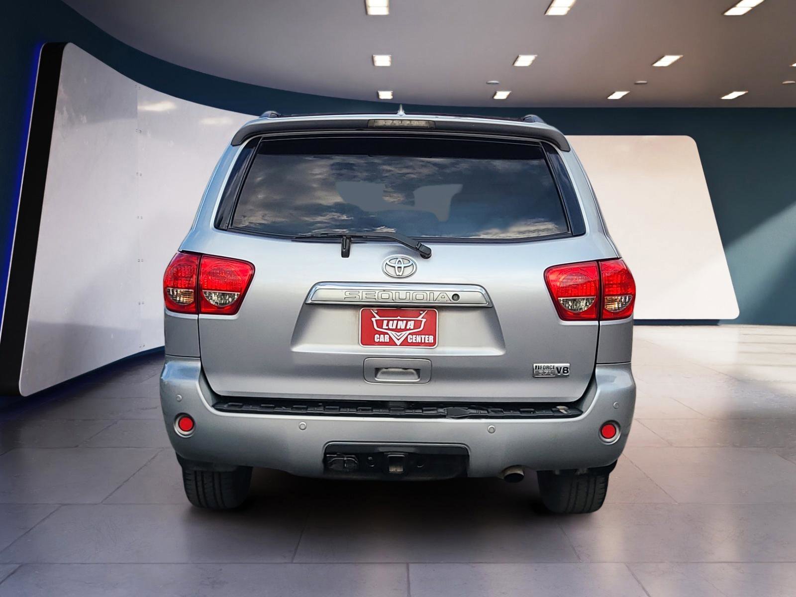 Used 2013 Toyota Sequoia Limited RWD image 4