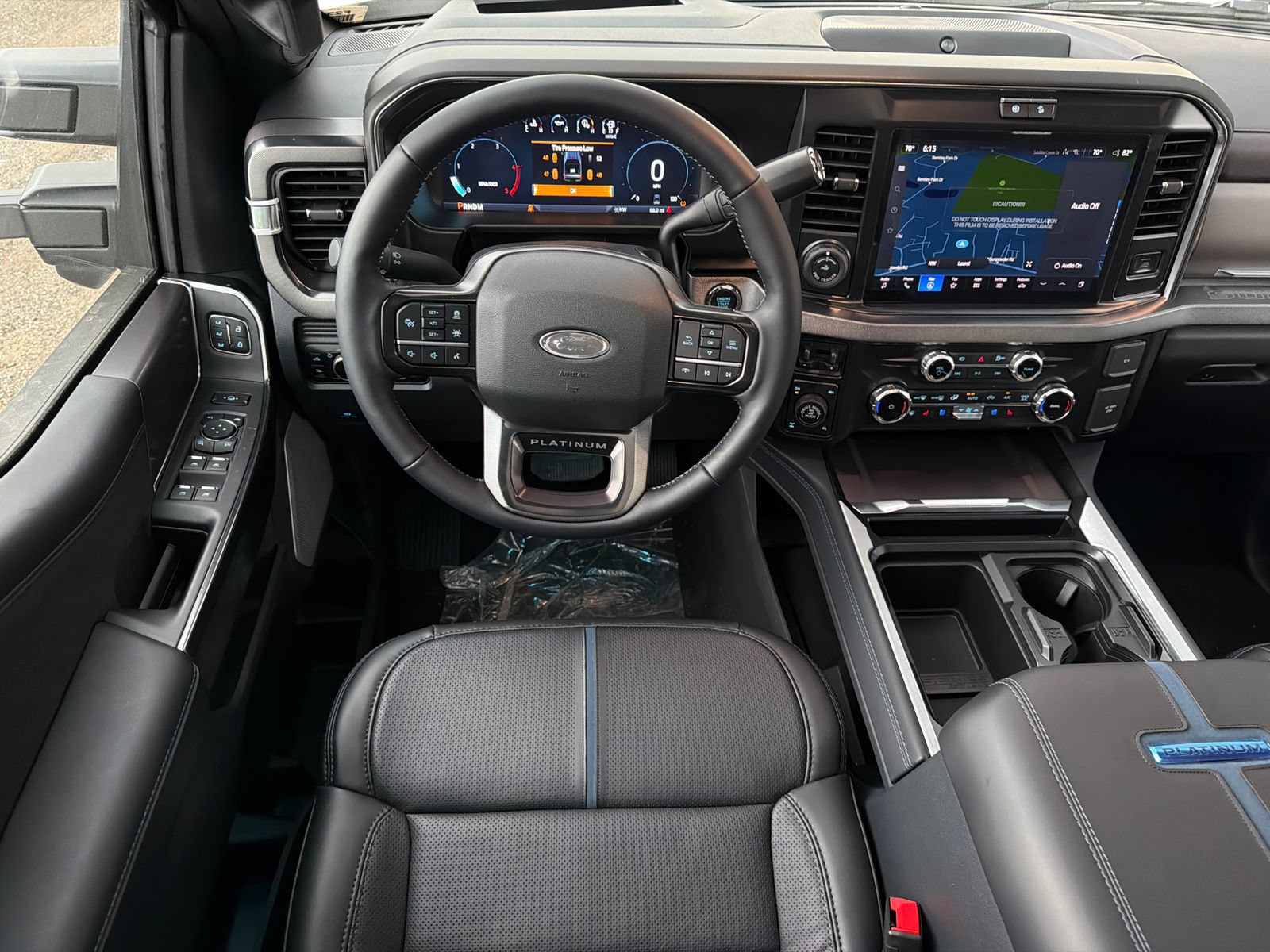 New 2026 Ford F250 Platinum w/ Tremor Off-Road Package AWD/4WD image 23
