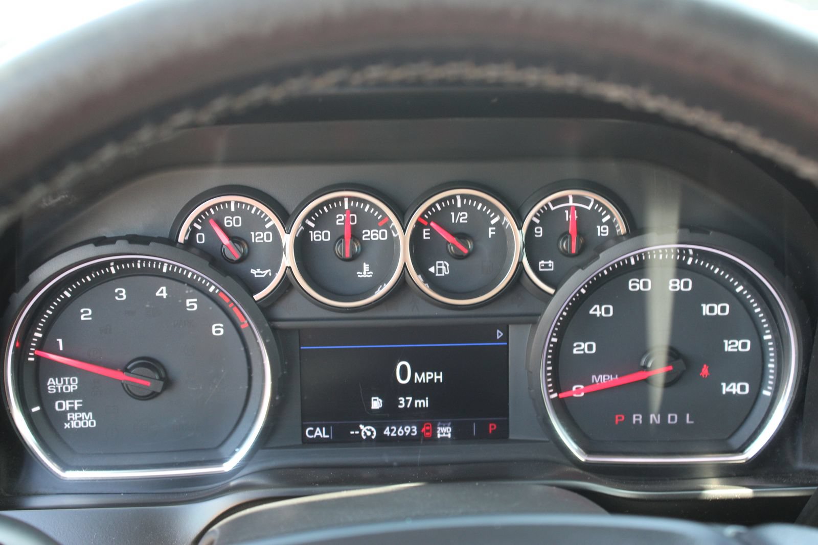 Used 2020 Chevrolet Silverado 1500 LT w/ Texas Edition AWD/4WD image 13
