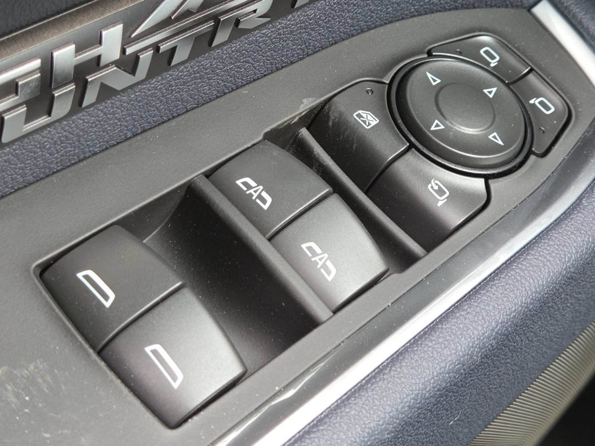 New 2026 Chevrolet Silverado 1500 High Country AWD/4WD image 32