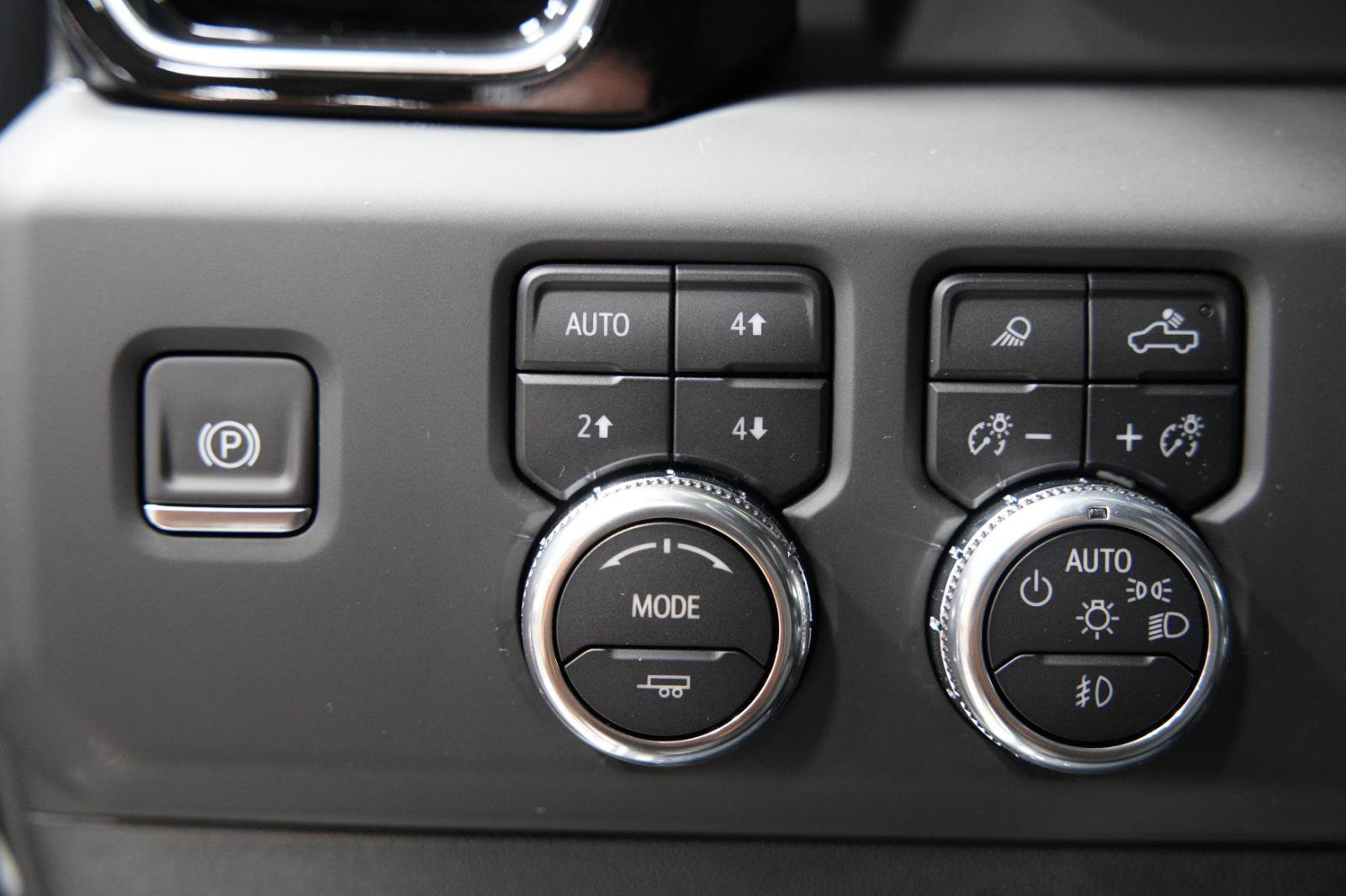 New 2025 GMC Sierra 2500 Denali w/ Denali Reserve Package image 31