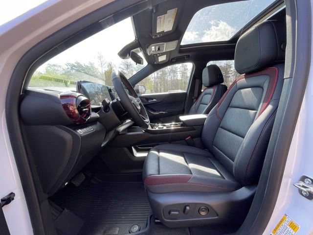 New 2026 Chevrolet Equinox RS w/ Convenience Package III FWD image 17
