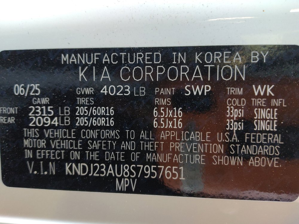 Used 2025 Kia Soul LX image 33