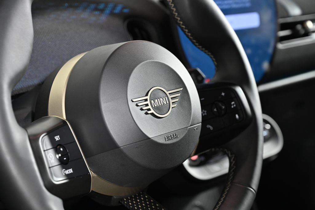 Certified 2025 MINI Cooper S FWD image 14