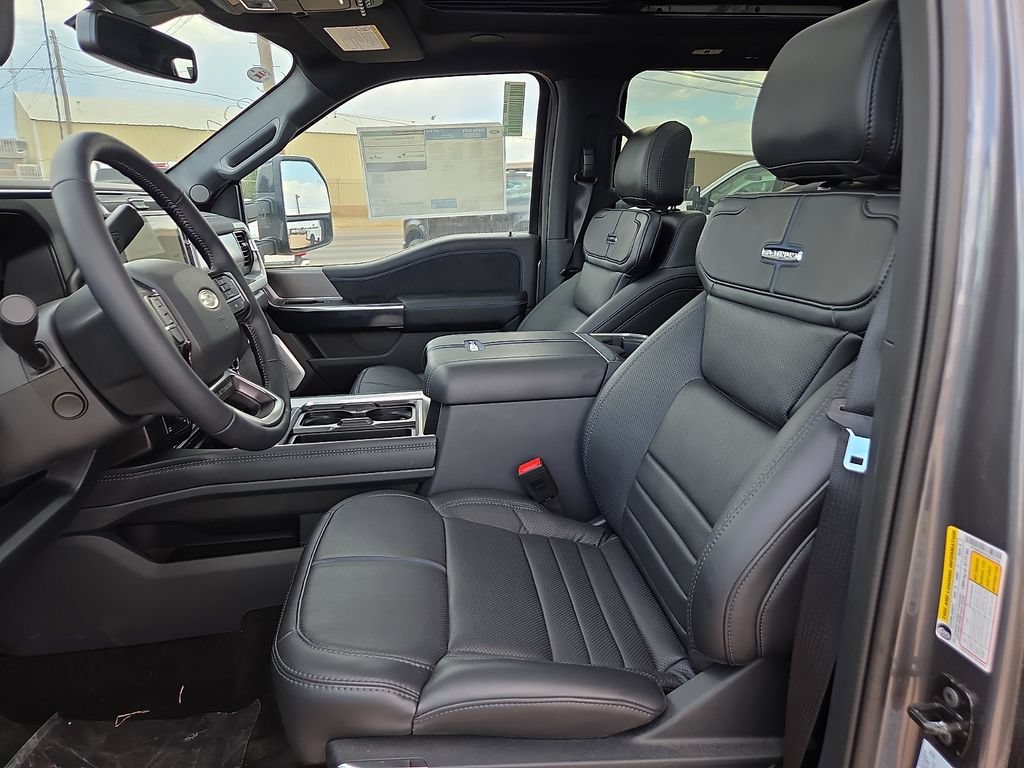 New 2026 Ford F350 Platinum w/ FX4 Off-Road Package AWD/4WD image 18