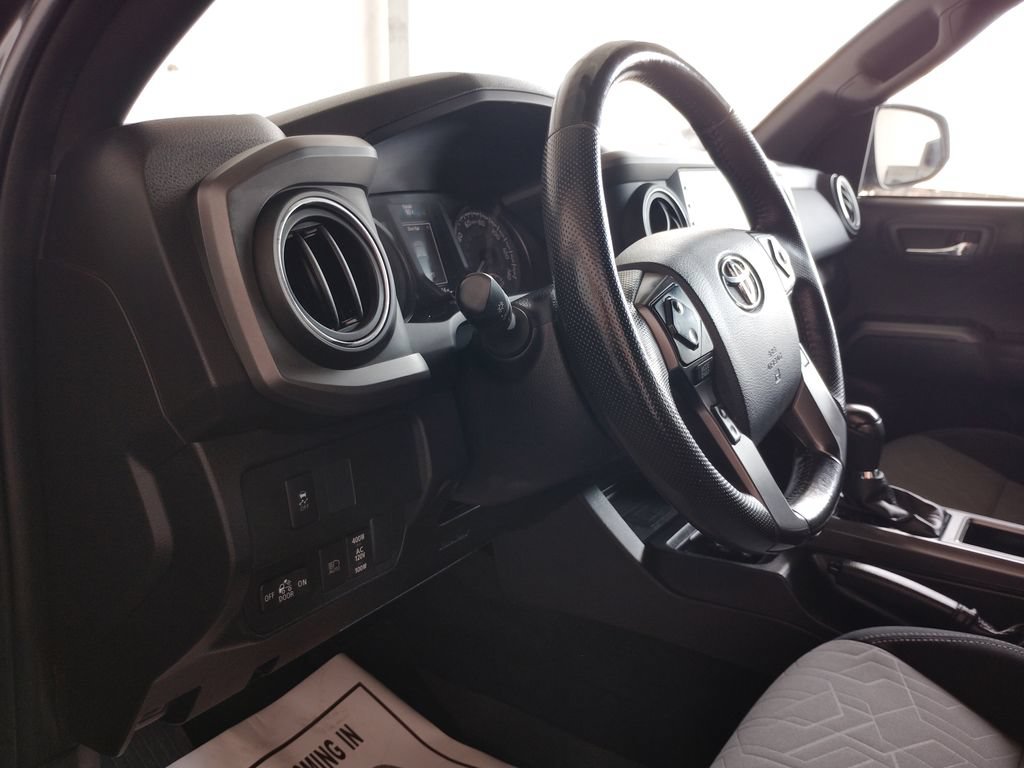 Used 2023 Toyota Tacoma TRD Sport AWD/4WD image 22