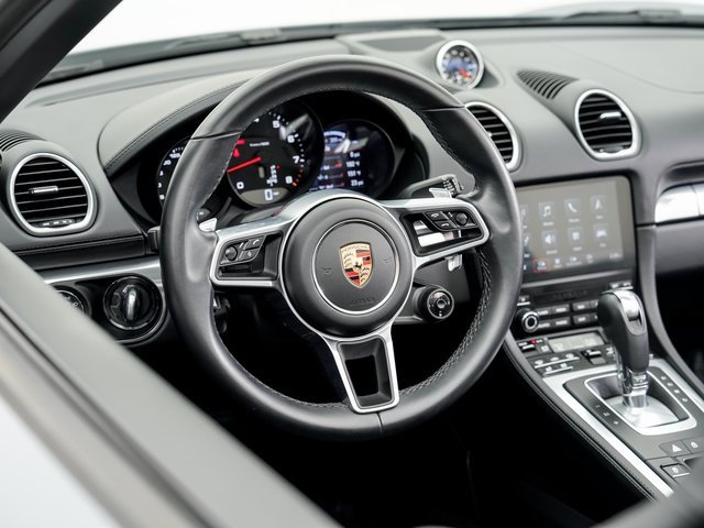 Certified 2025 Porsche 718 Boxster image 9