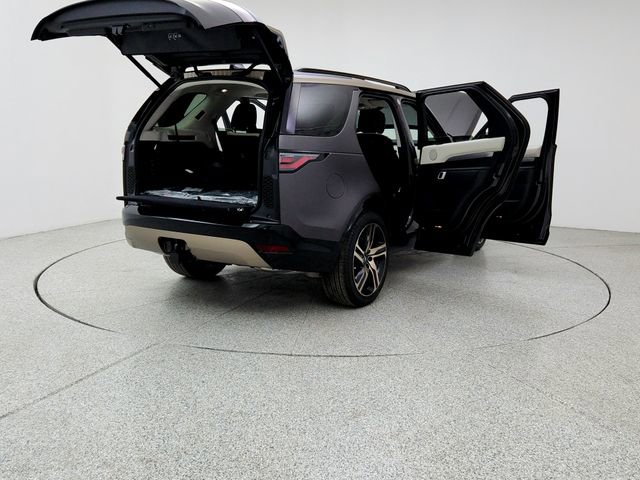 New 2026 Land Rover Discovery Limited Edition AWD/4WD image 11