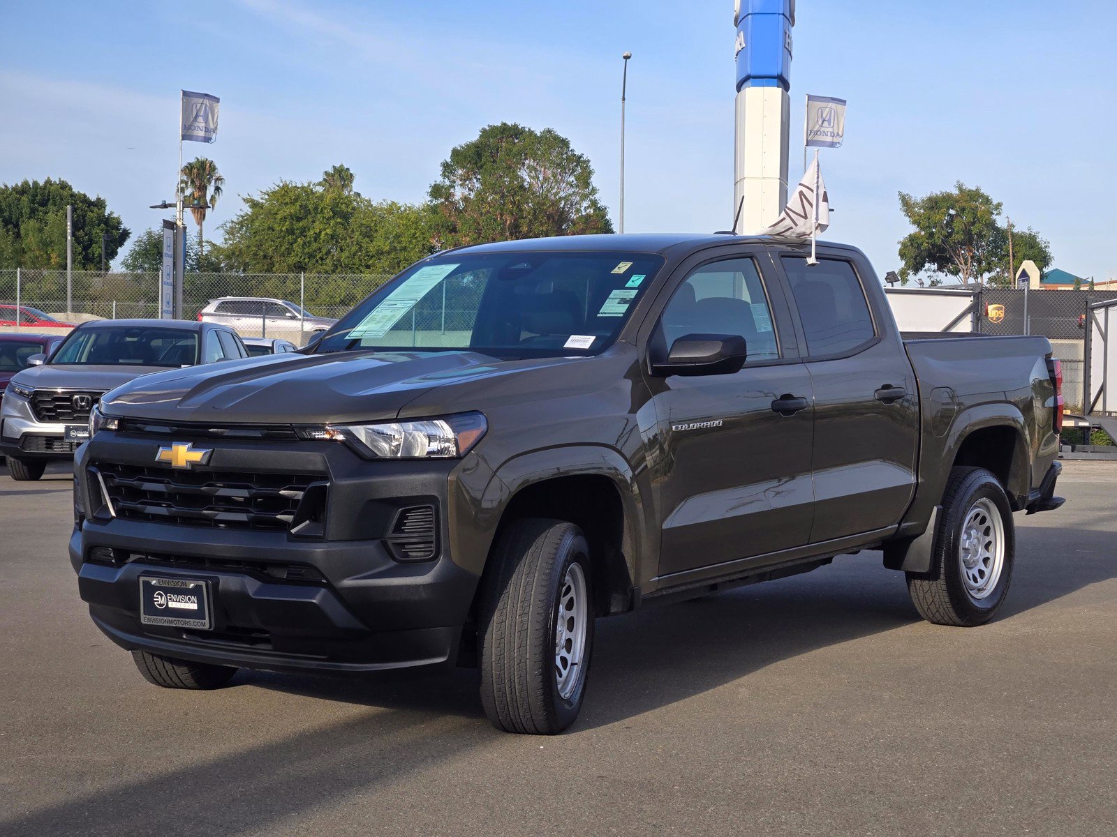 Used 2023 Chevrolet Colorado W/T RWD image 3