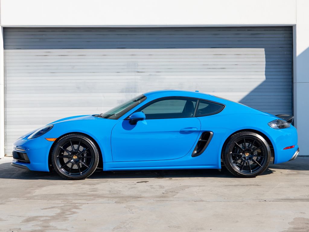 Certified 2025 Porsche 718 Cayman GTS image 2