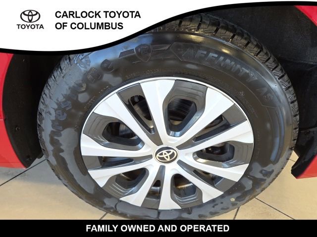 Used 2020 Toyota Prius LE image 10