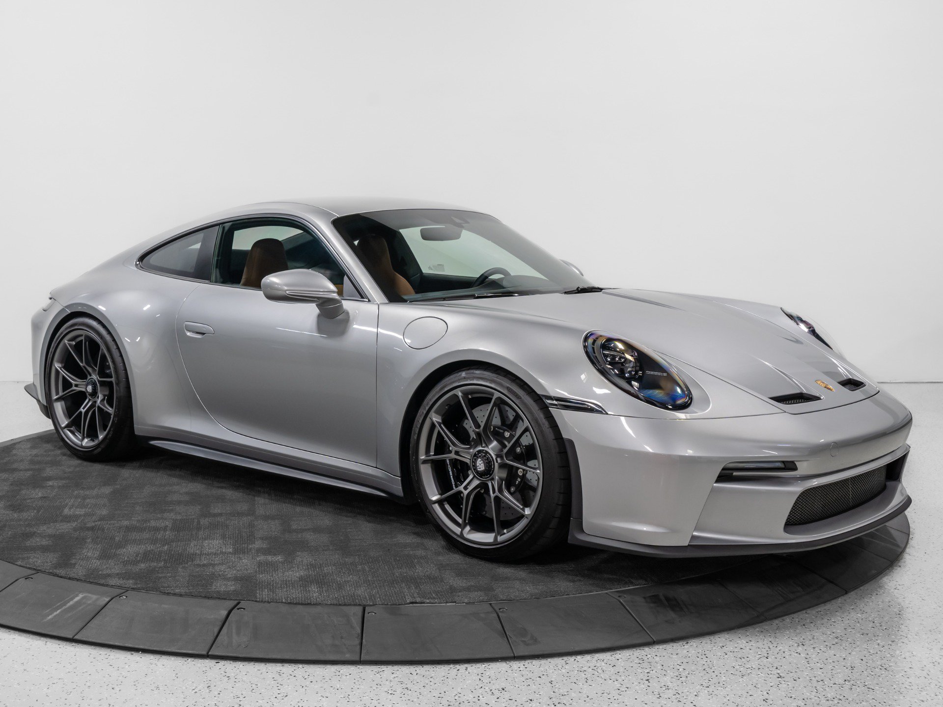 Used 2024 Porsche 911 GT3 RWD image 11