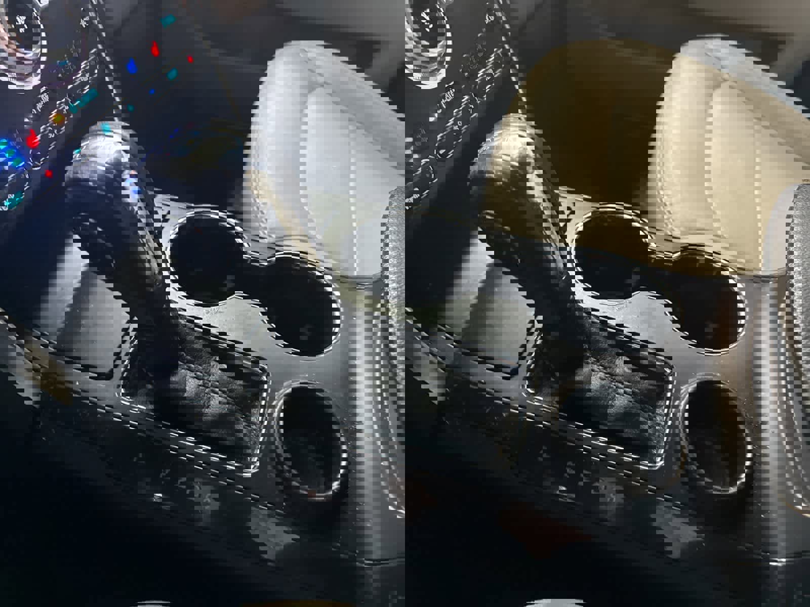 Used 2019 Ford Explorer Limited w/ Class III Trailer Tow Package image 28