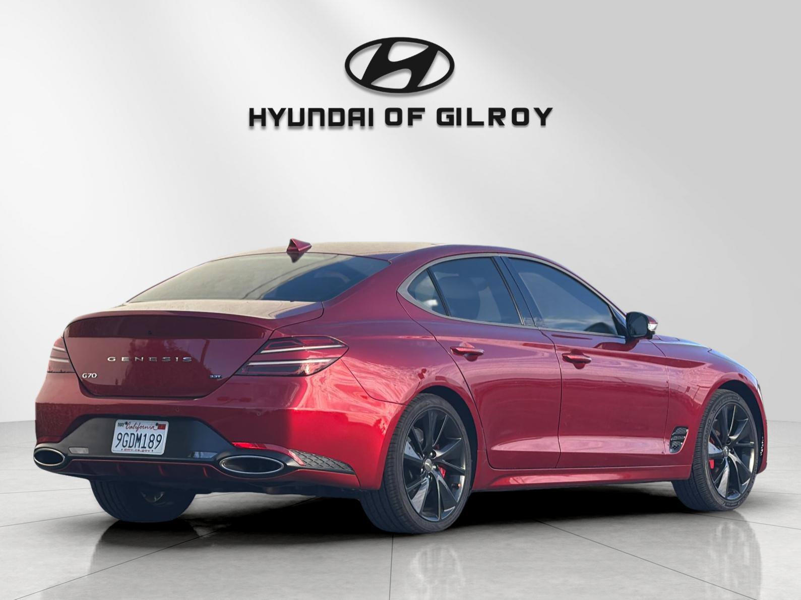 Used 2023 Genesis G70 3.3T w/ Sport Prestige Package RWD image 5