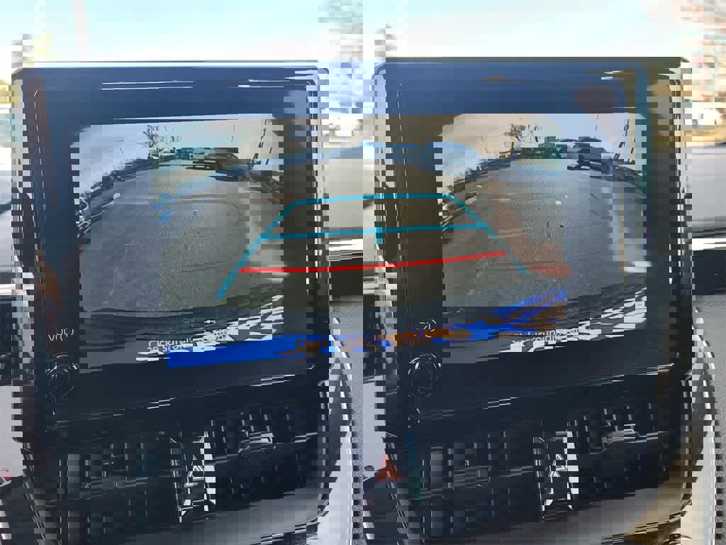 Used 2023 Toyota Corolla LE image 10