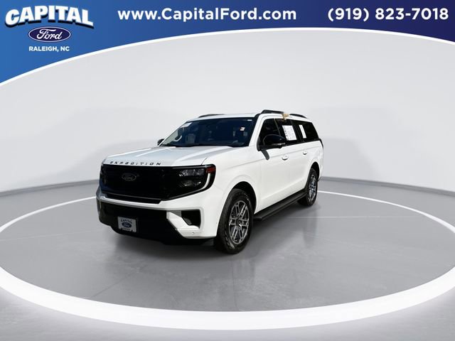 Certified 2025 Ford Expedition Max Active AWD/4WD image 4