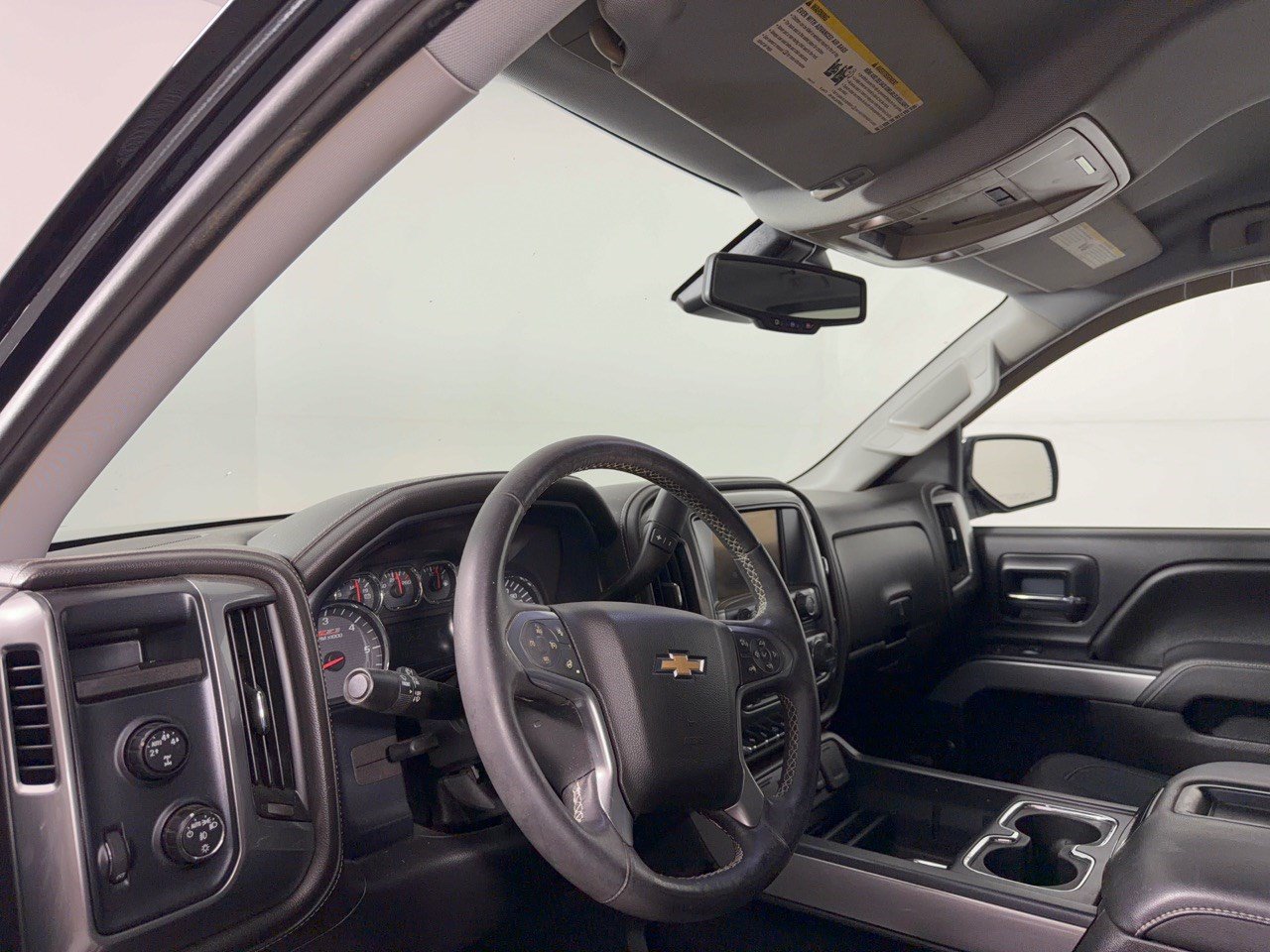 Used 2014 Chevrolet Silverado 1500 LTZ Z71 w/ LTZ Plus Package AWD/4WD image 4