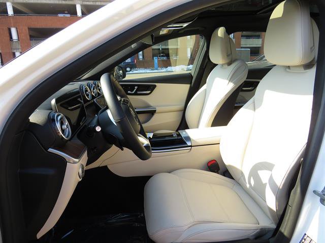 Used 2025 Mercedes-Benz C 300 4MATIC Sedan image 20