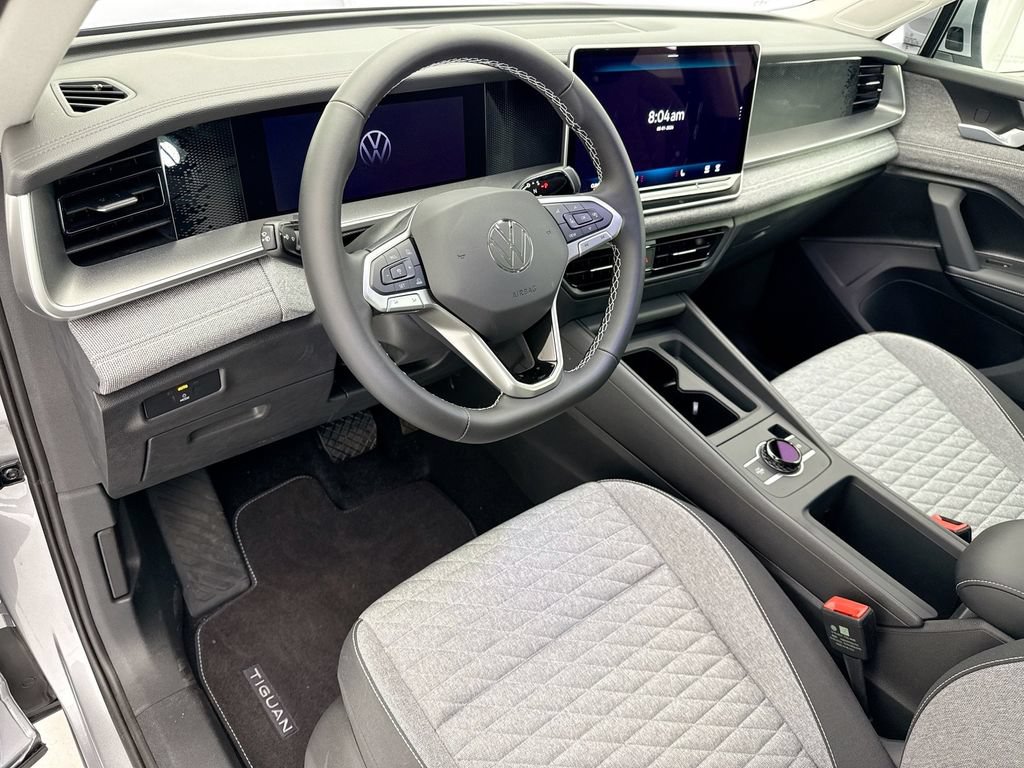 New 2026 Volkswagen Tiguan S FWD image 9