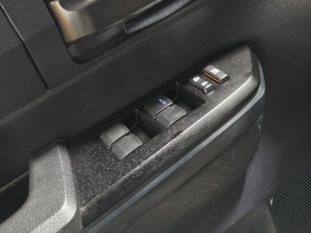 Used 2018 Toyota Tundra SR RWD image 39