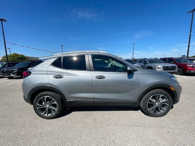 Used 2023 Buick Encore GX Select w/ Safety Package II FWD image 6