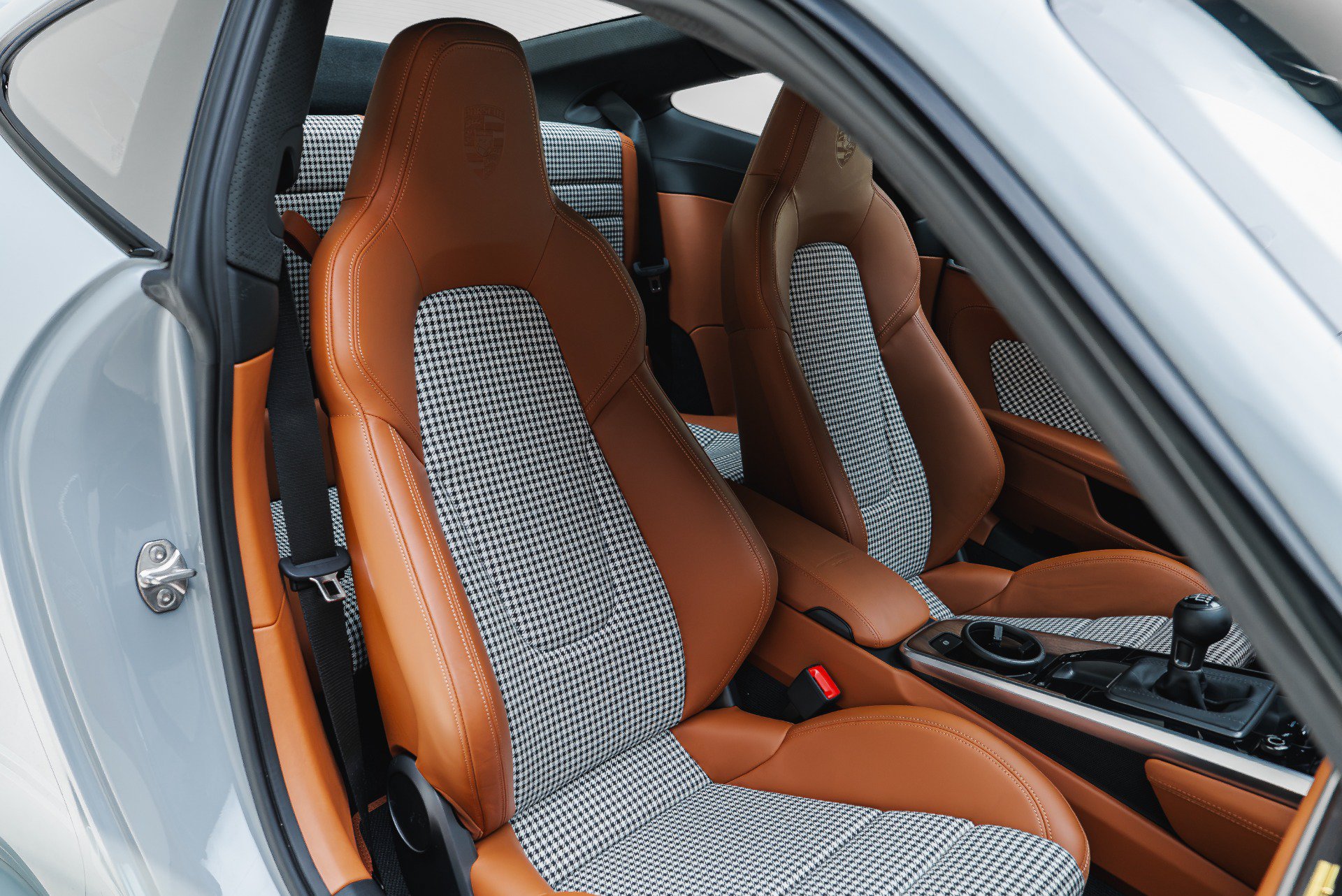 Used 2023 Porsche 911 Sport Classic RWD image 58