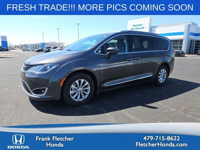 Used 2018 Chrysler Pacifica Touring-L Plus w/ Advanced Safetytec Group 360° Tour