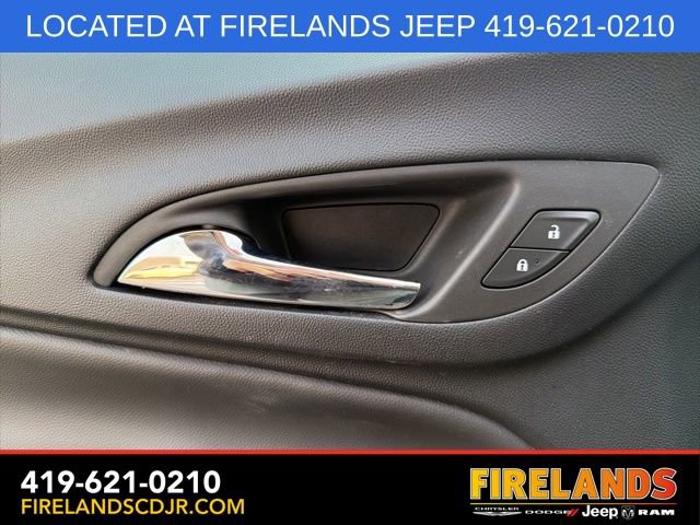 Used 2023 Chevrolet Equinox LT image 16