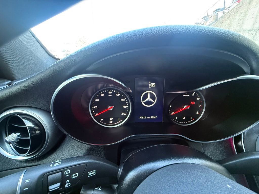 Used 2022 Mercedes-Benz GLC 300 4MATIC image 28