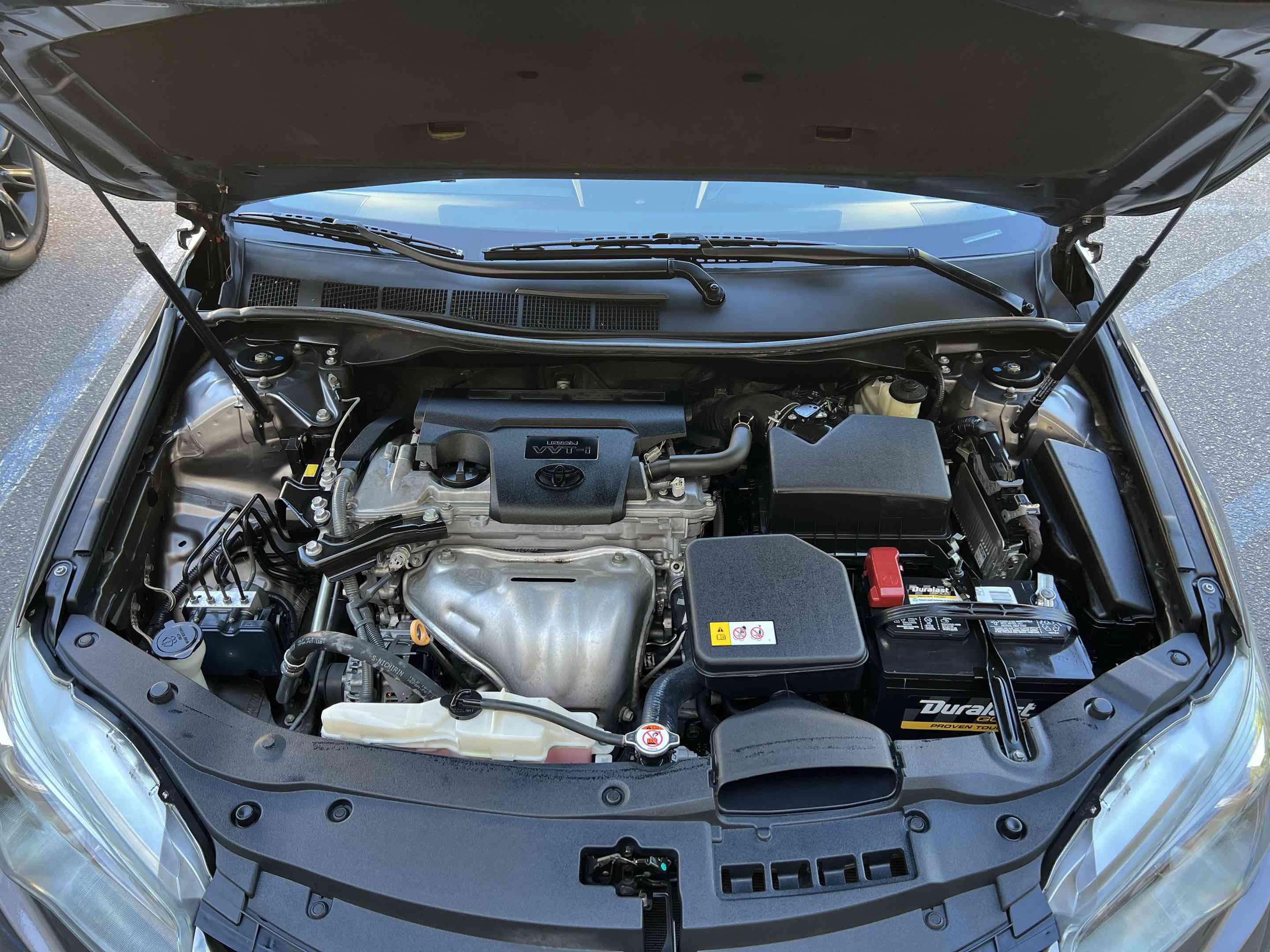 Used 2017 Toyota Camry SE w/ Moonroof Package FWD image 24