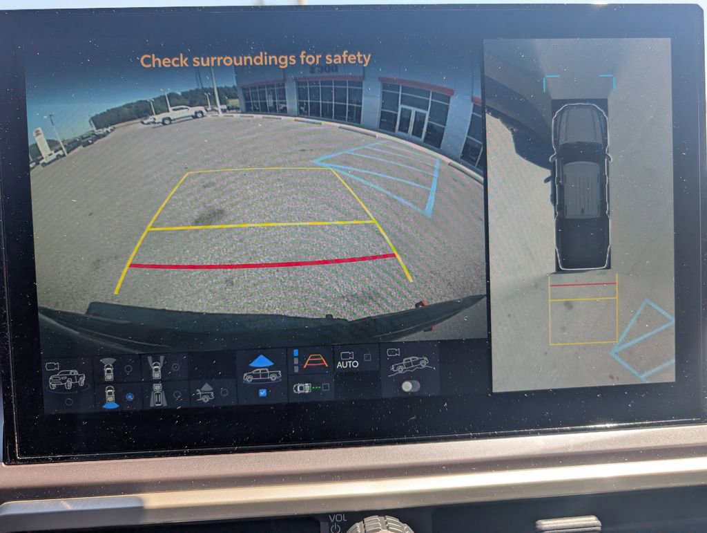 Used 2024 Toyota Tacoma TRD Off-Road w/ TRD Off Road Premium Package image 15