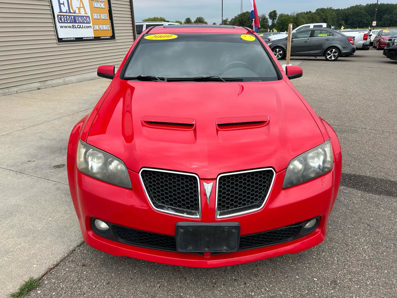 Used 2009 Pontiac G8 RWD image 2