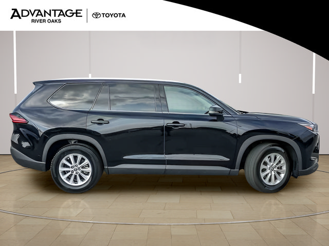 Used 2025 Toyota Grand Highlander AWD image 9