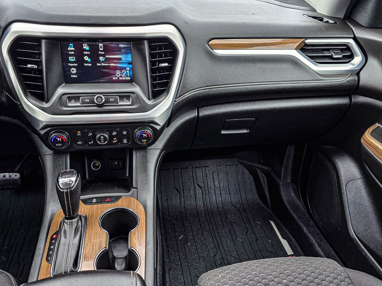 Used 2019 GMC Acadia SLE w/ LPO, Floor Liner Package image 23