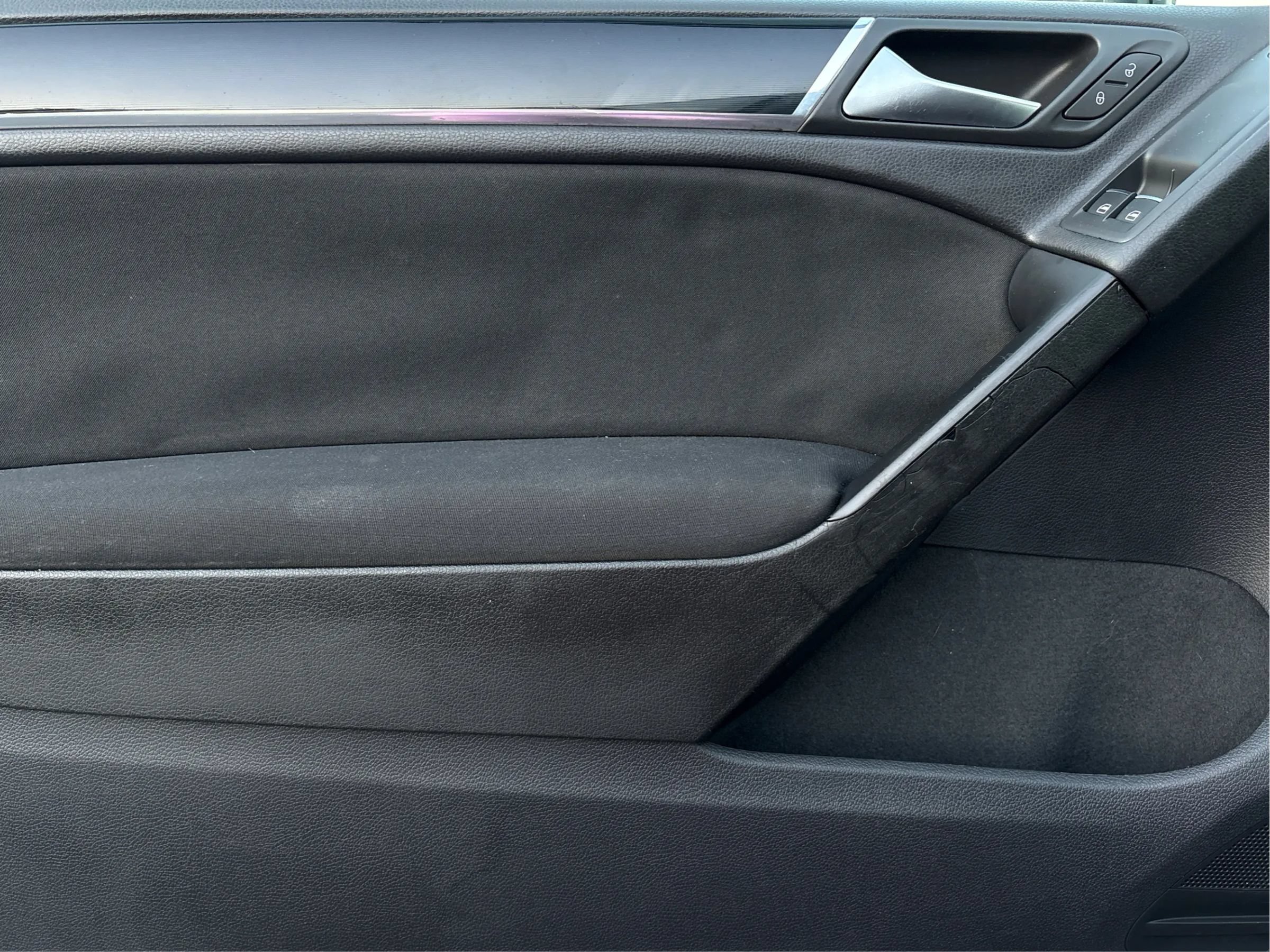 Used 2012 Volkswagen GTI 2-Door FWD image 30