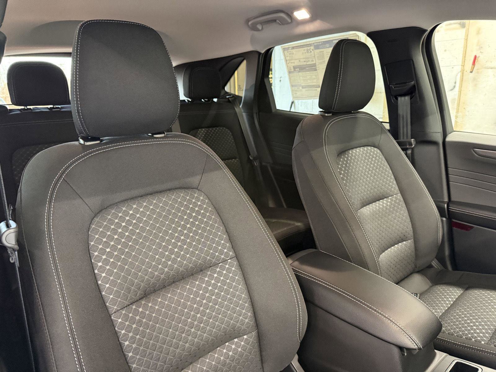 New 2026 Ford Escape Active w/ Tech Pack #1 image 30