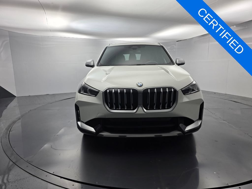 Certified 2023 BMW X1 xDrive28i w/ Convenience Package AWD/4WD image 2